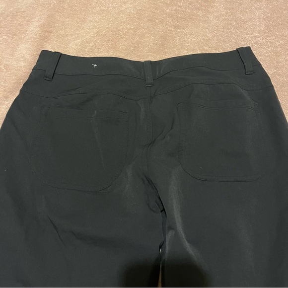 REI Women's Black Outdoor convertible Pants Shorts 6P - Picture 3 of 8